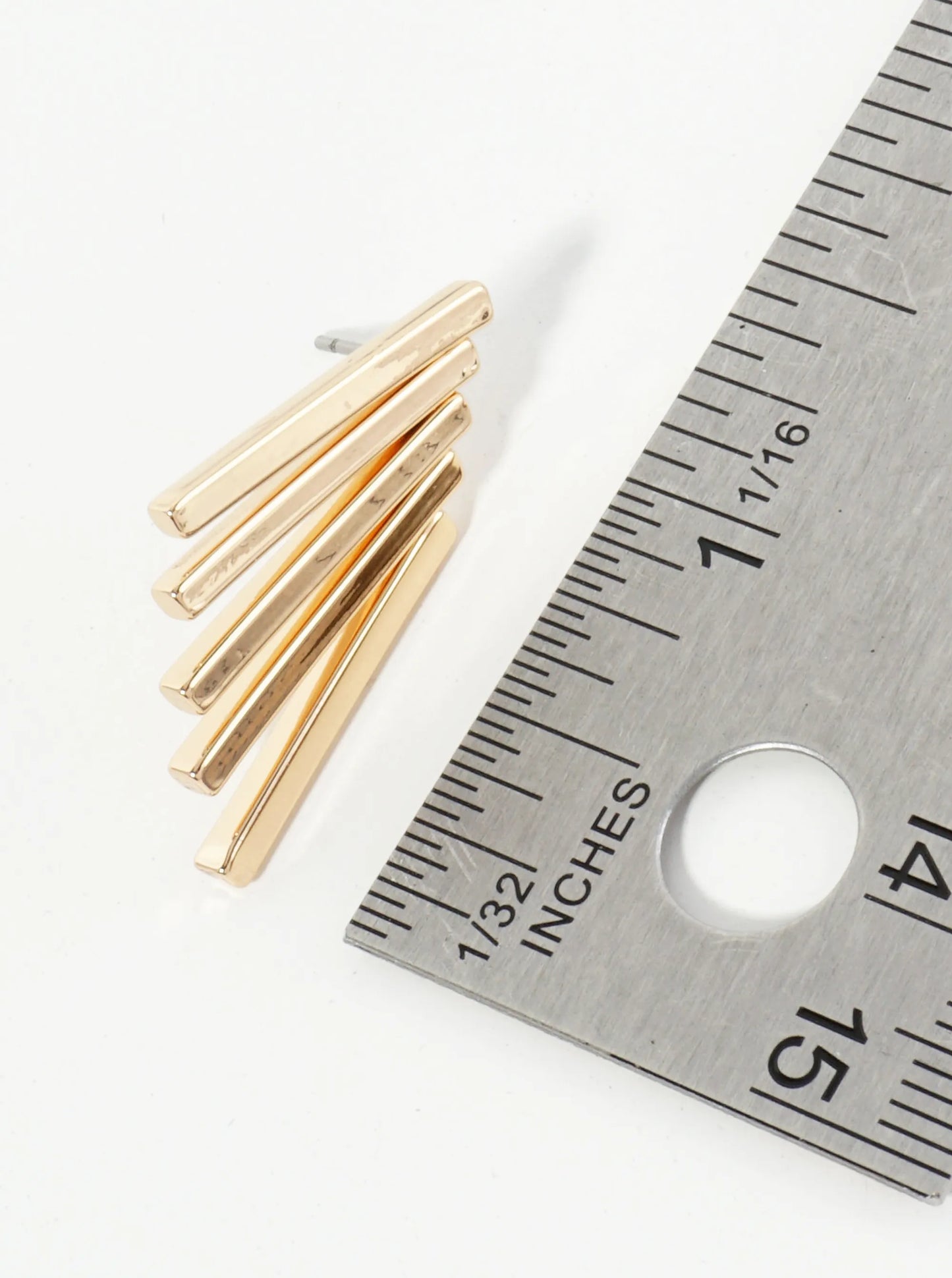 Five Rods Flowing In A Connected Design Post Earrings