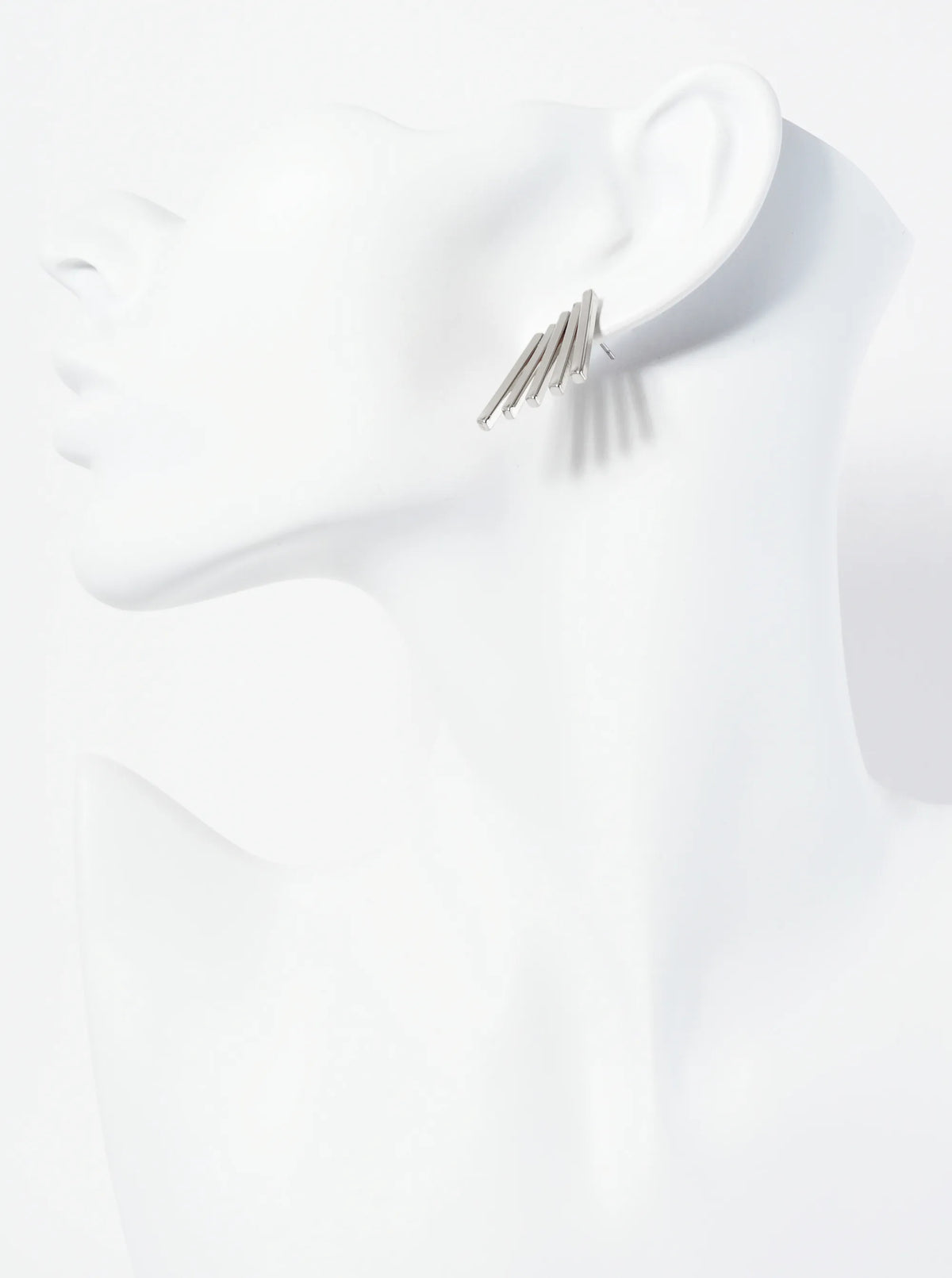 Five Rods Flowing In A Connected Design Post Earrings