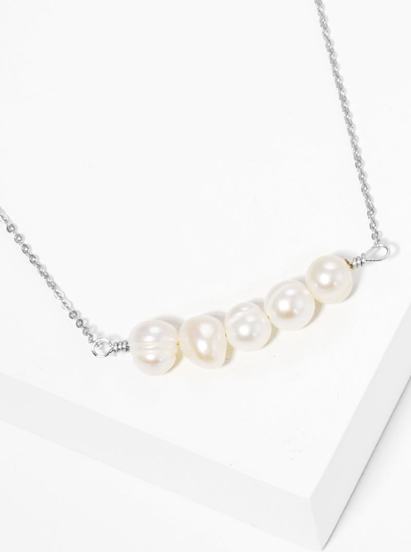 Five Freshwater Pearls Pendant Choker Necklace