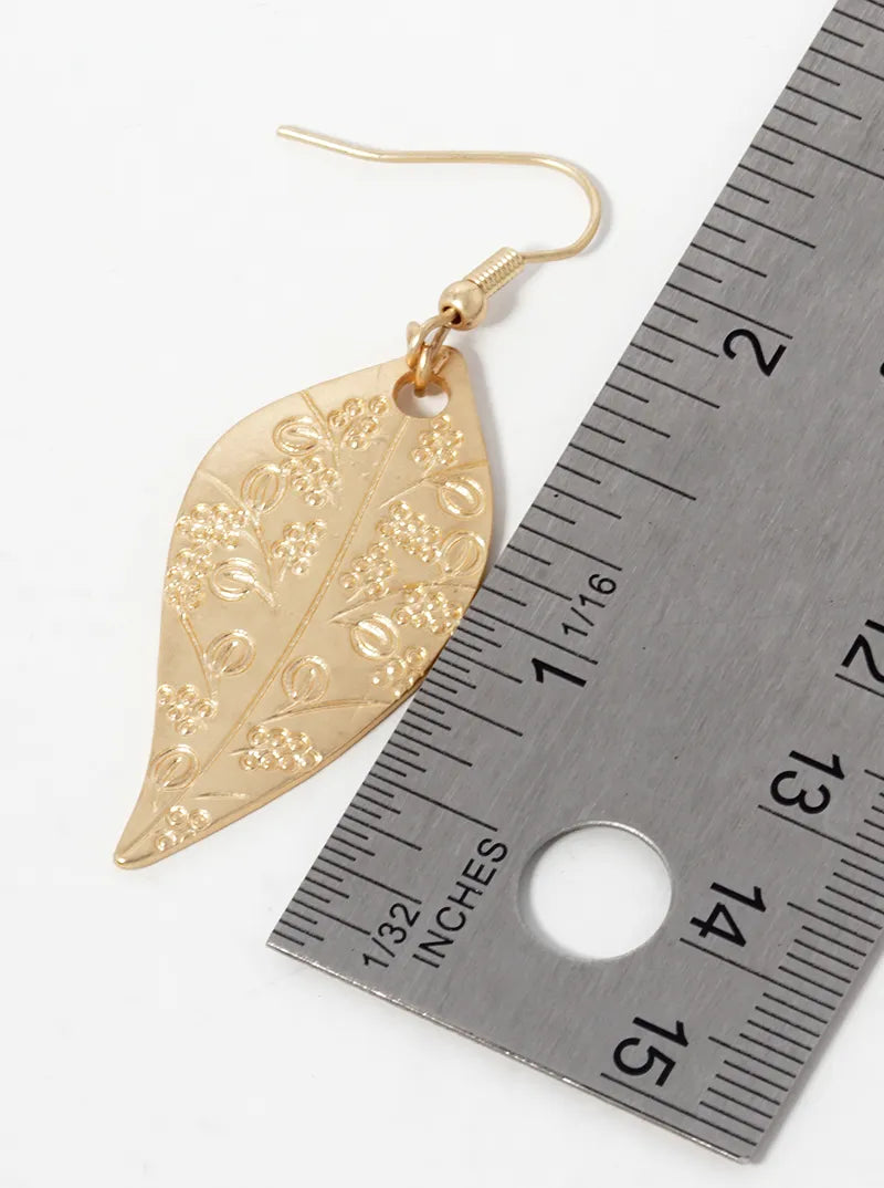 Floral Pattern Engraved Leaf Shape Metal Dangle Earrings