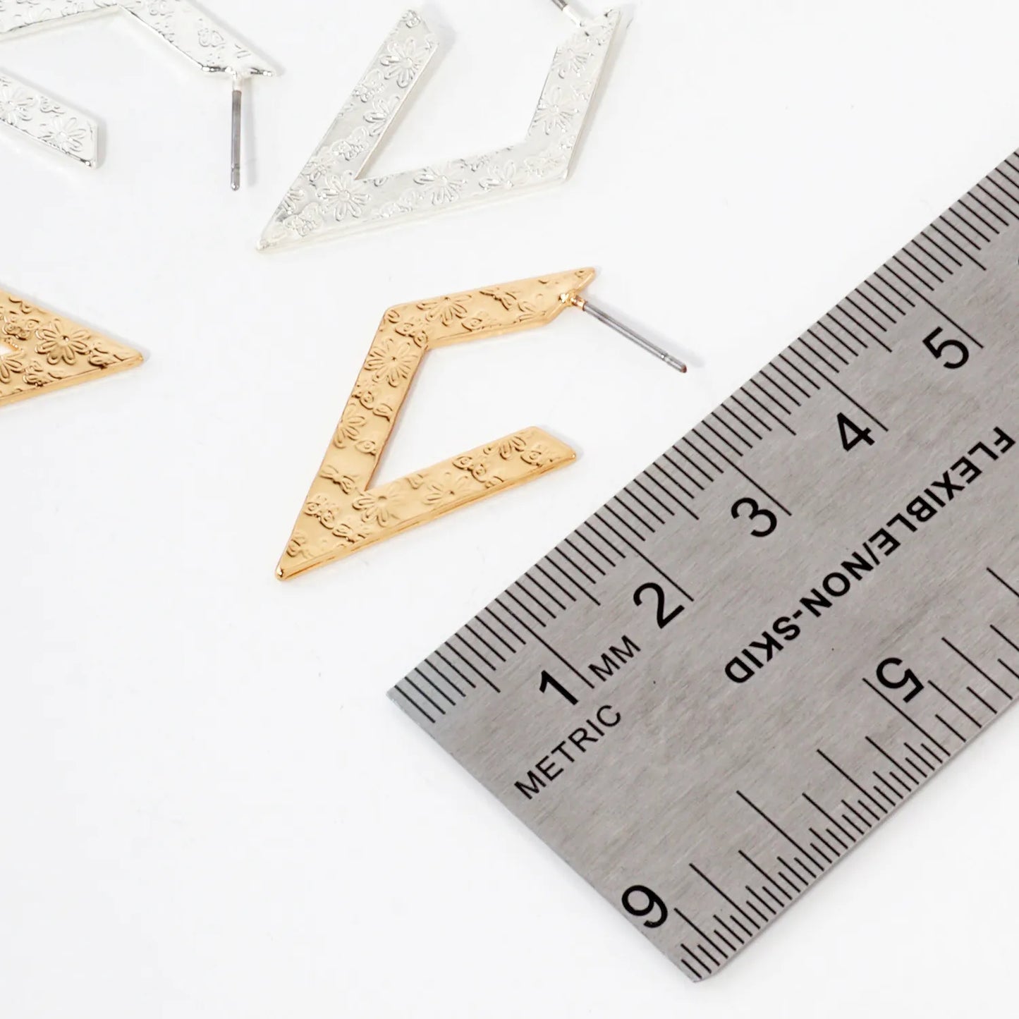 Floral-Patterned Geometric Diamond-Shaped 30mm Flat Hoop Earrings