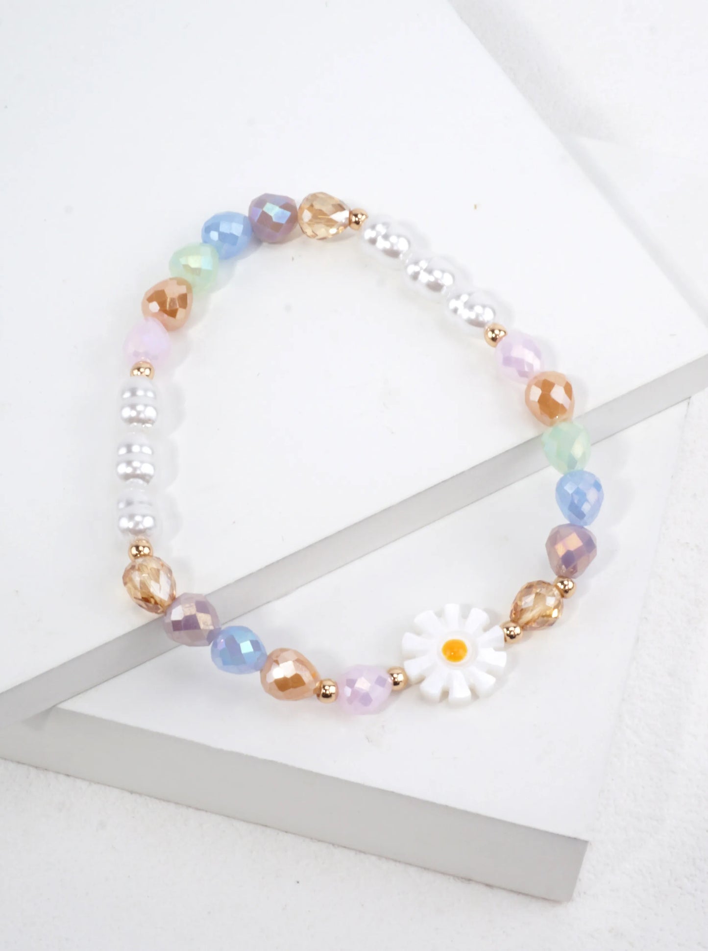 Floral Stretch Resin Pearl Beaded Bracelet