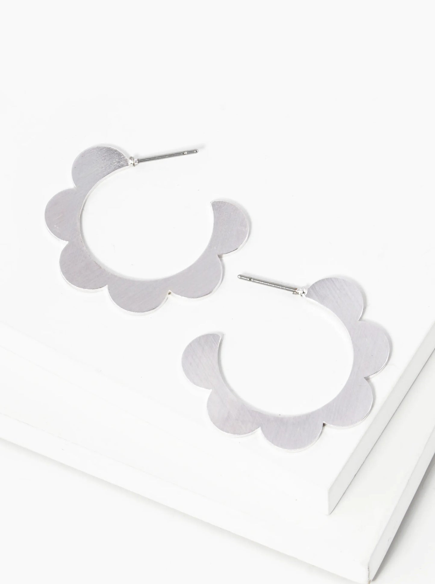 Flower Shape 30mm Brass Hoop Earrings
