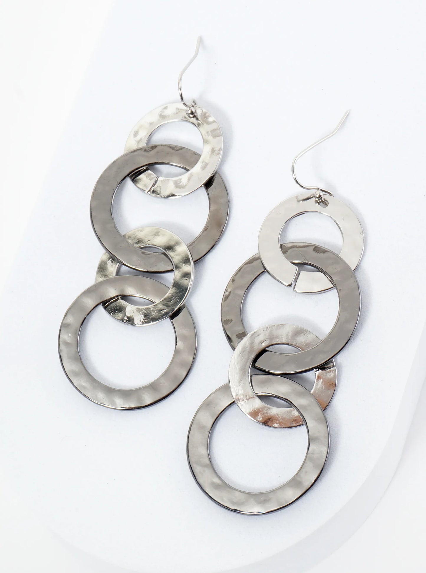 Four Interlocking Hammered Circles Drop Dangle Earrings
