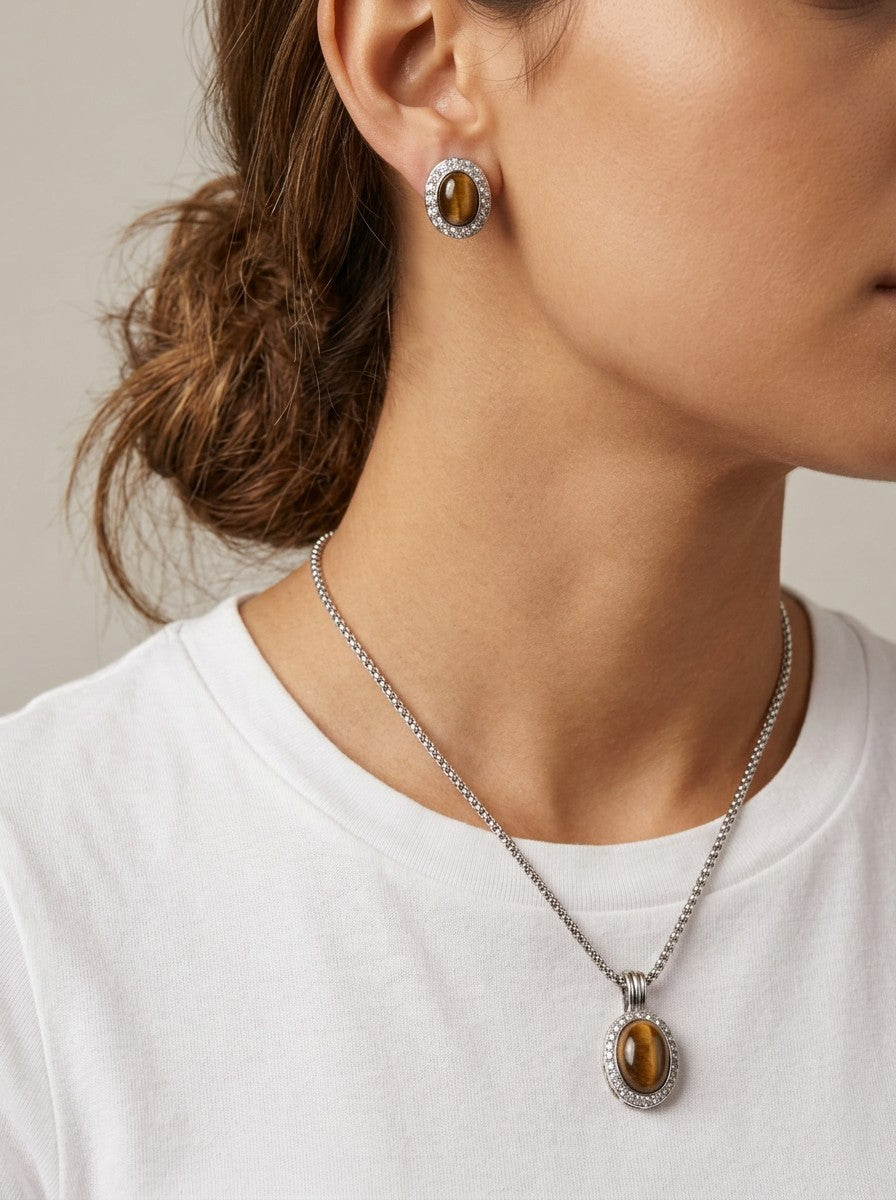 Semiprecious Stone Oval Pendant Necklace Set