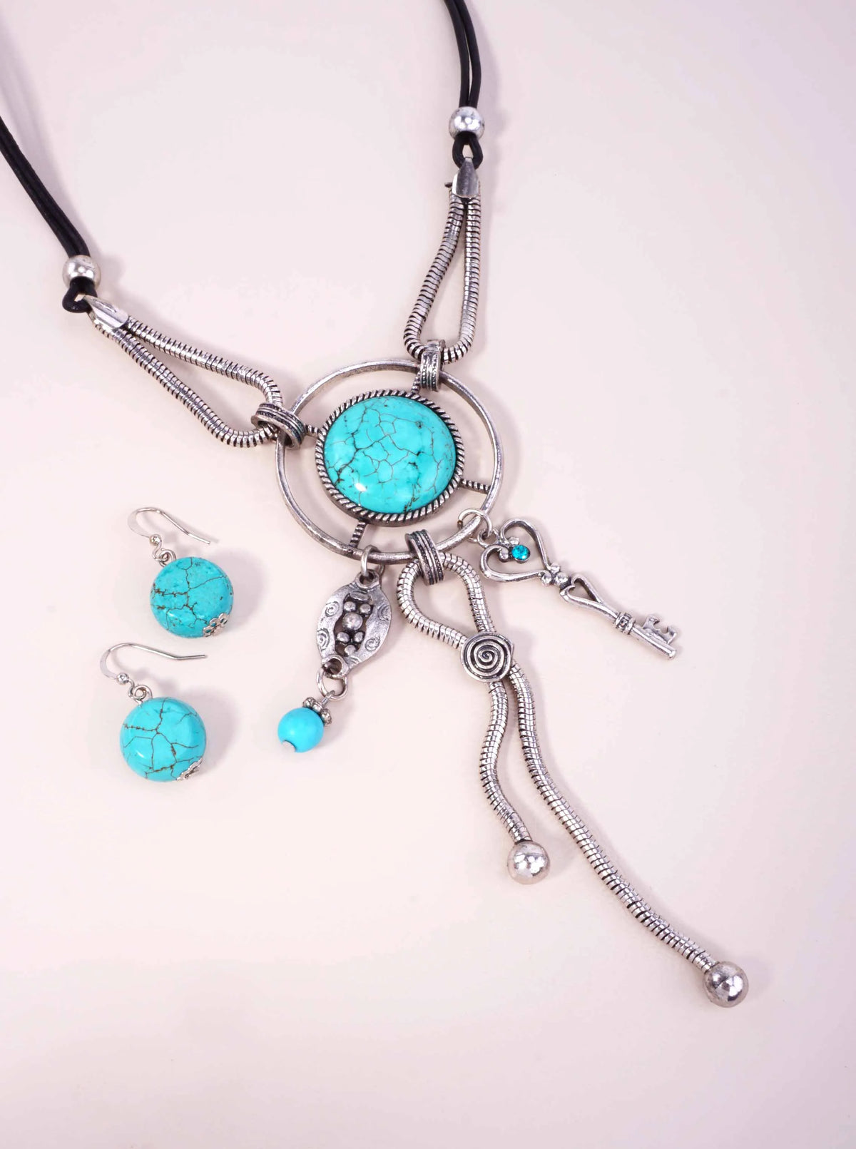 Semiprecious Stone Charm Pendant Necklace Set