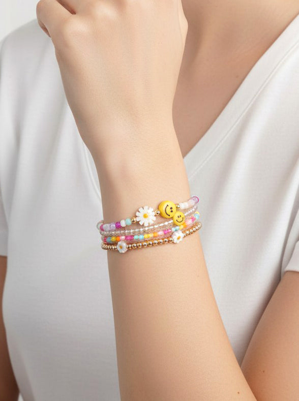 4-PC Colorful Smiley Daisy Resin Stretch Bracelet