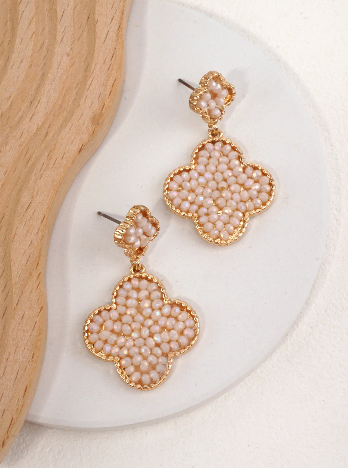 Pearlized Quatrefoil Dangle Drop Earrings