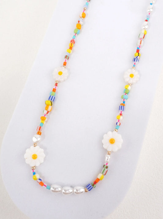 Colorful Daisy Beaded Necklace