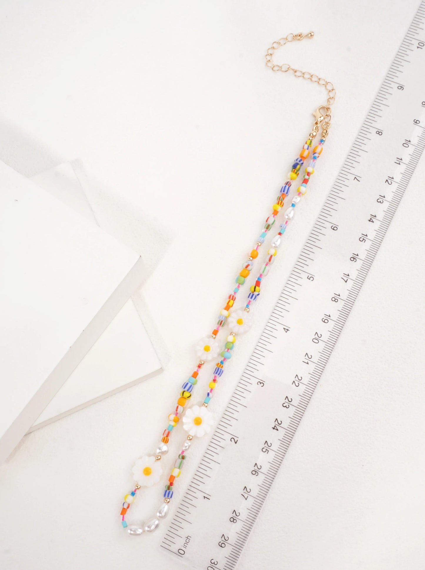 Colorful Daisy Beaded Necklace