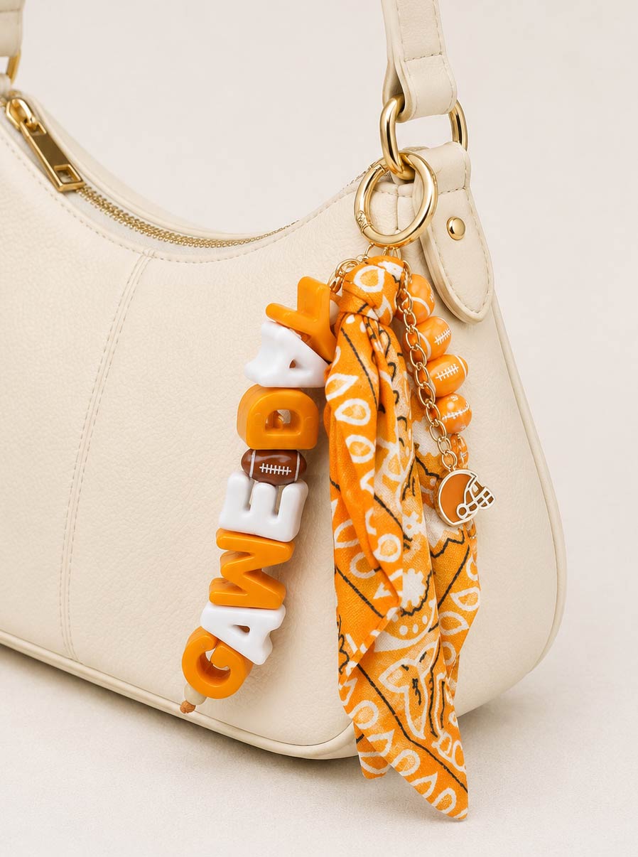 Game-Day-Bandana-Bag-Charm-31-GSK0106-ORWT-2-LS9Q4A26062726K0557.jpg