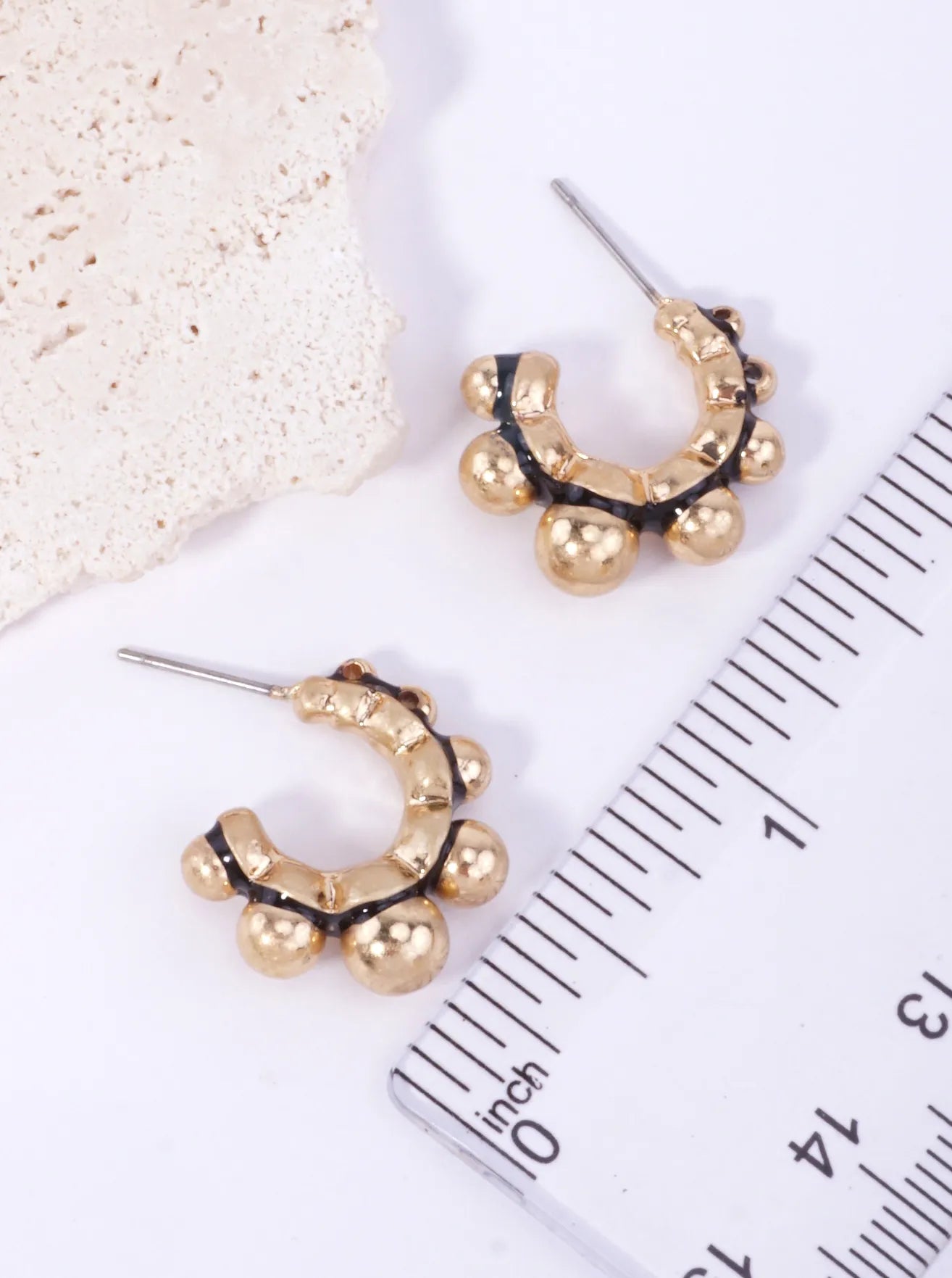 Geometric-Ball-Beaded-Cluster-Hoop-Earrings-149-SE1001-WGB-1-W5SUUO29070626K0948.jpg
