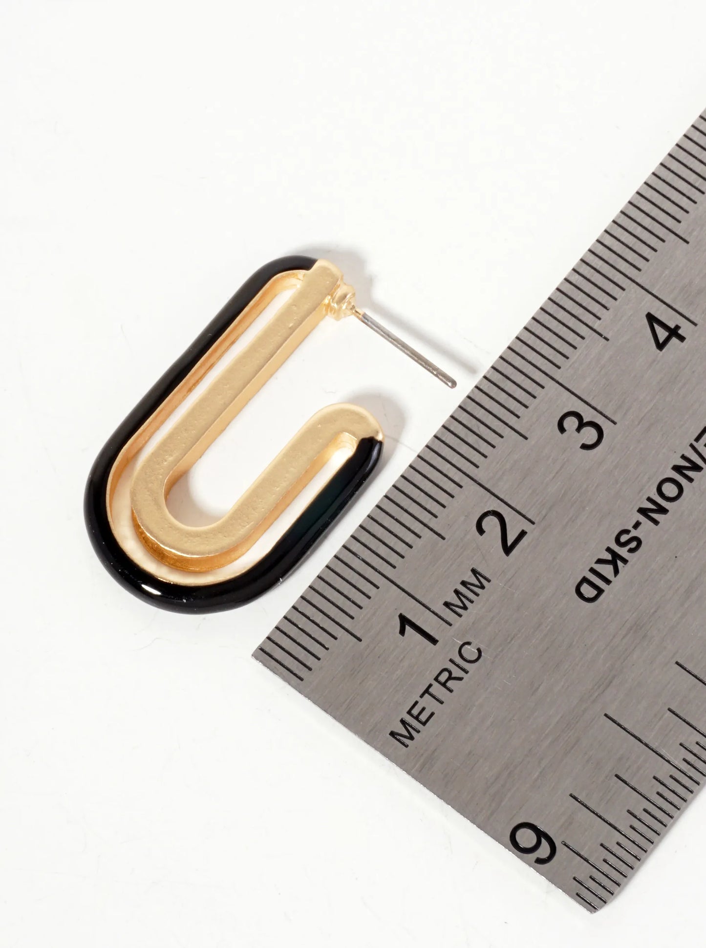 Geometric Cutout Arch-Shaped 30mm Enamel Hoop Earrings