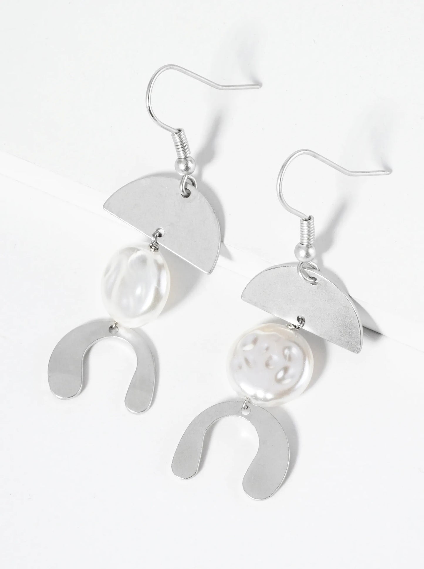 Geometric Earrings With Textured Center Pearl Highlight