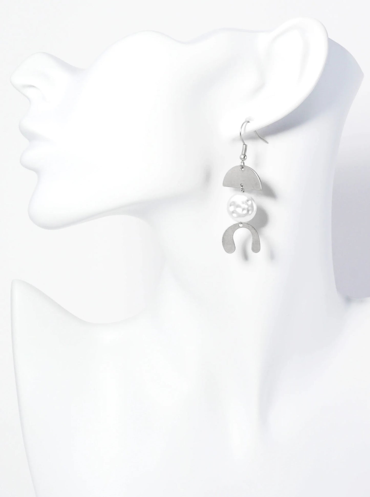 Geometric Earrings With Textured Center Pearl Highlight