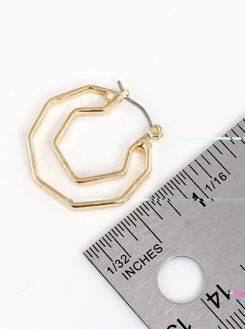 Geometric Cluth Hoop Earrings