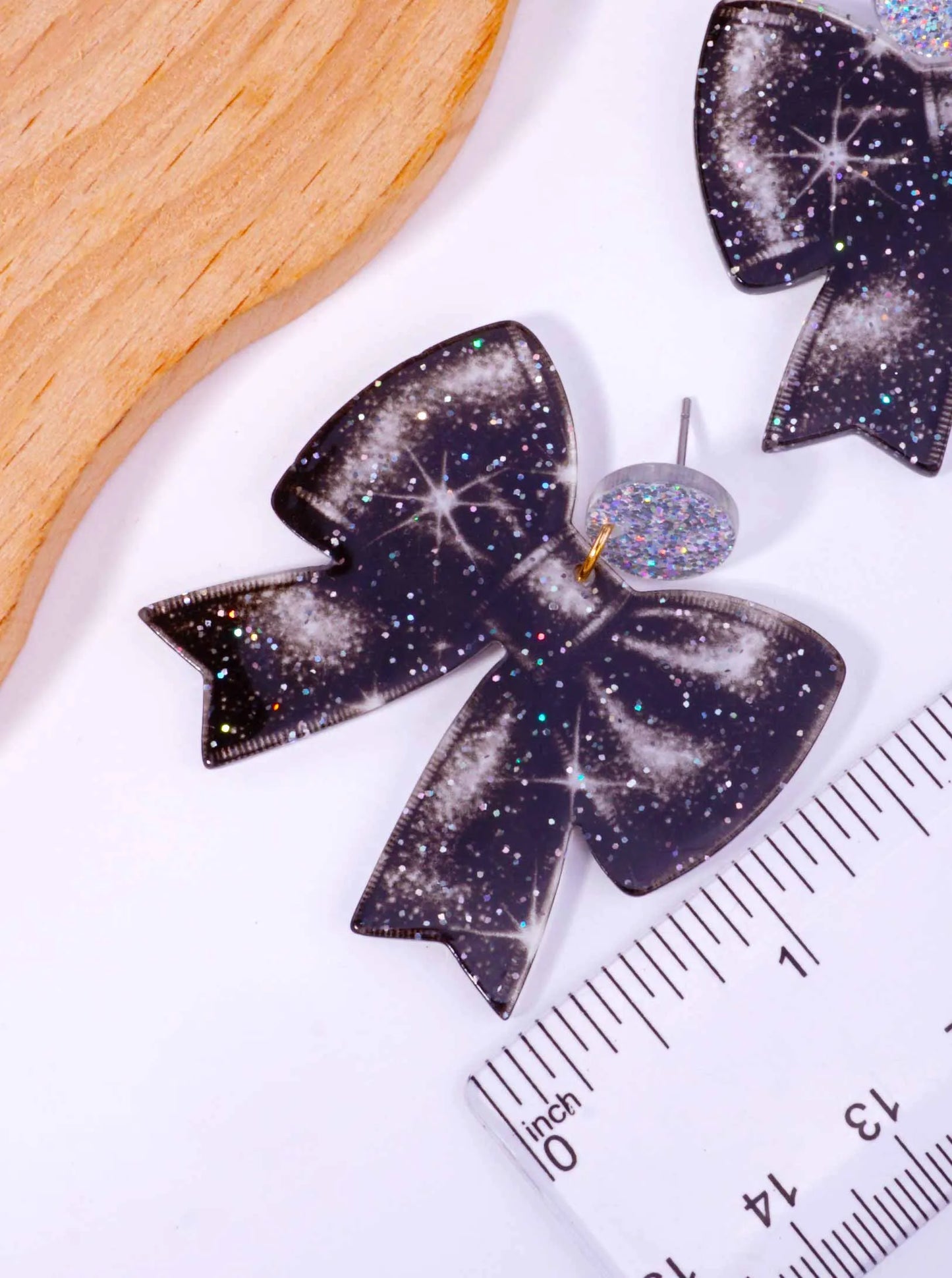 Glitter-Round-Bow-Printed-Acetate-Drop-Earrings-141-76826-BK-1-RZ0YEK04082826K0359.jpg