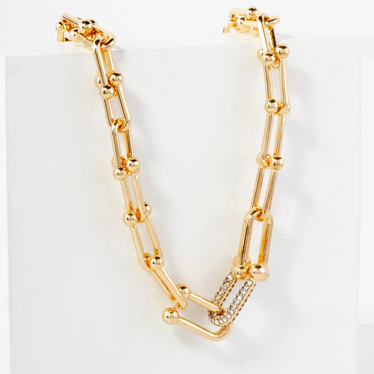 Graduated Horseshoe Chain With Crystal Necklace