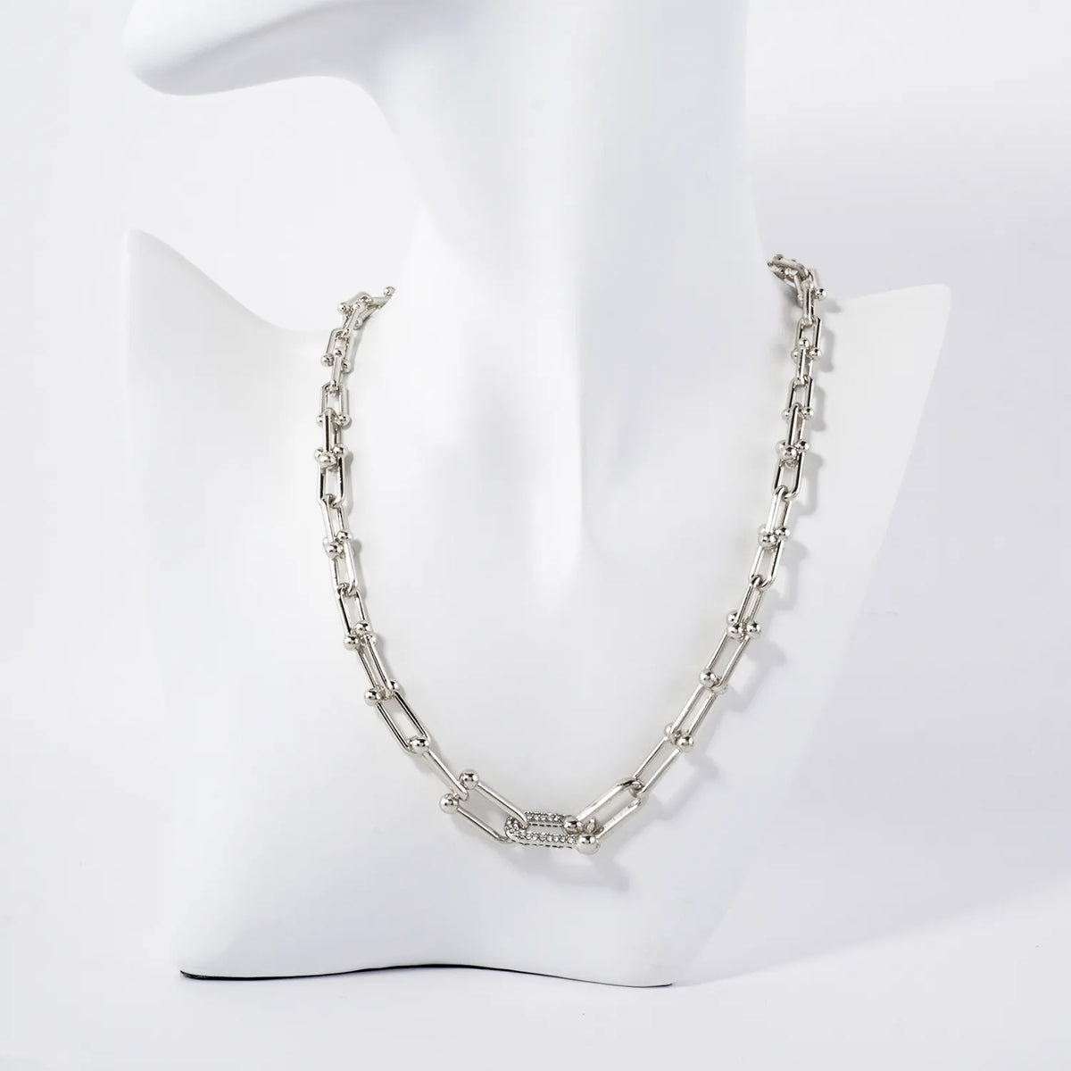 Graduated Horseshoe Chain With Crystal Necklace
