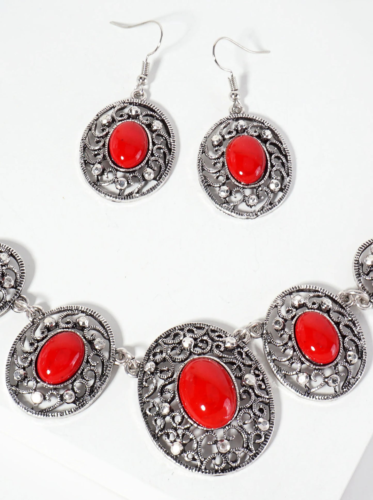 Graduated Oval-Shape Semi-Precious Natural-Stone Bohemian Bib Statement Necklace Set-with-Earrings
