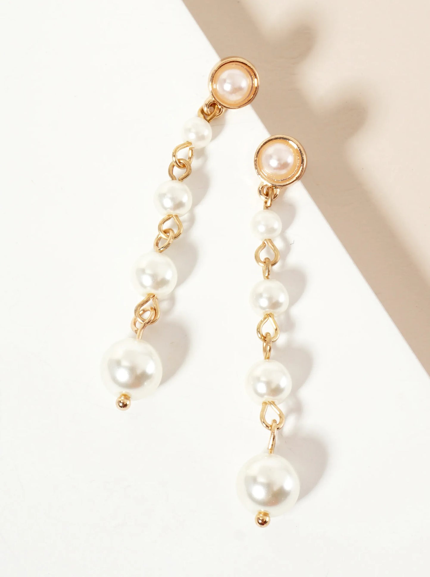 Graduated Pearl Cascade Dangle Drop Earrings