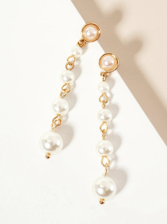 Graduated Pearl Cascade Dangle Drop Earrings