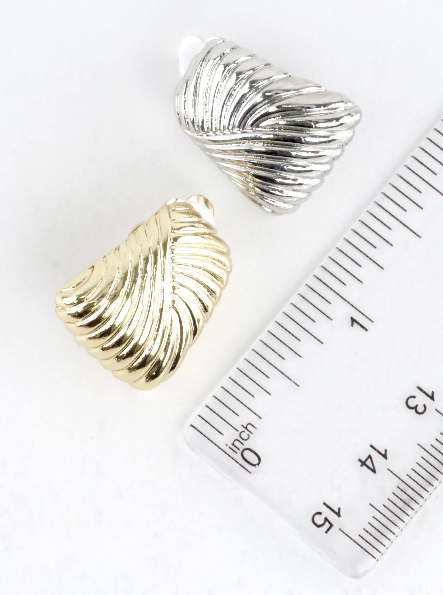 Classic Swirl Trapezoidal Clip-On Earrings