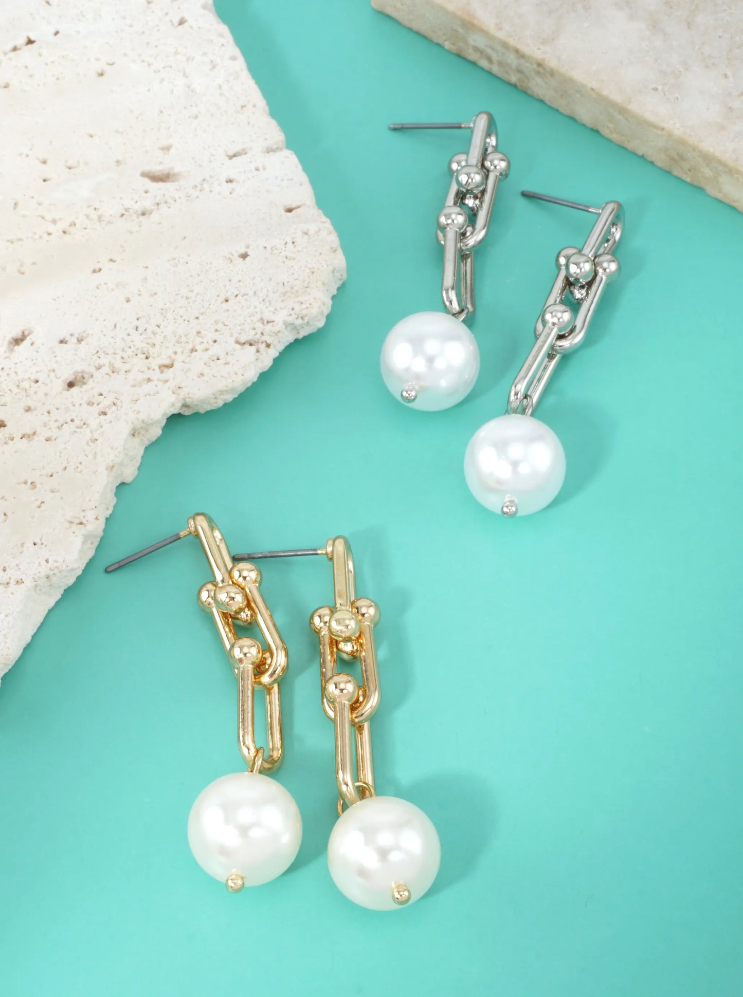 Paperclip Chain Pearl Earrings