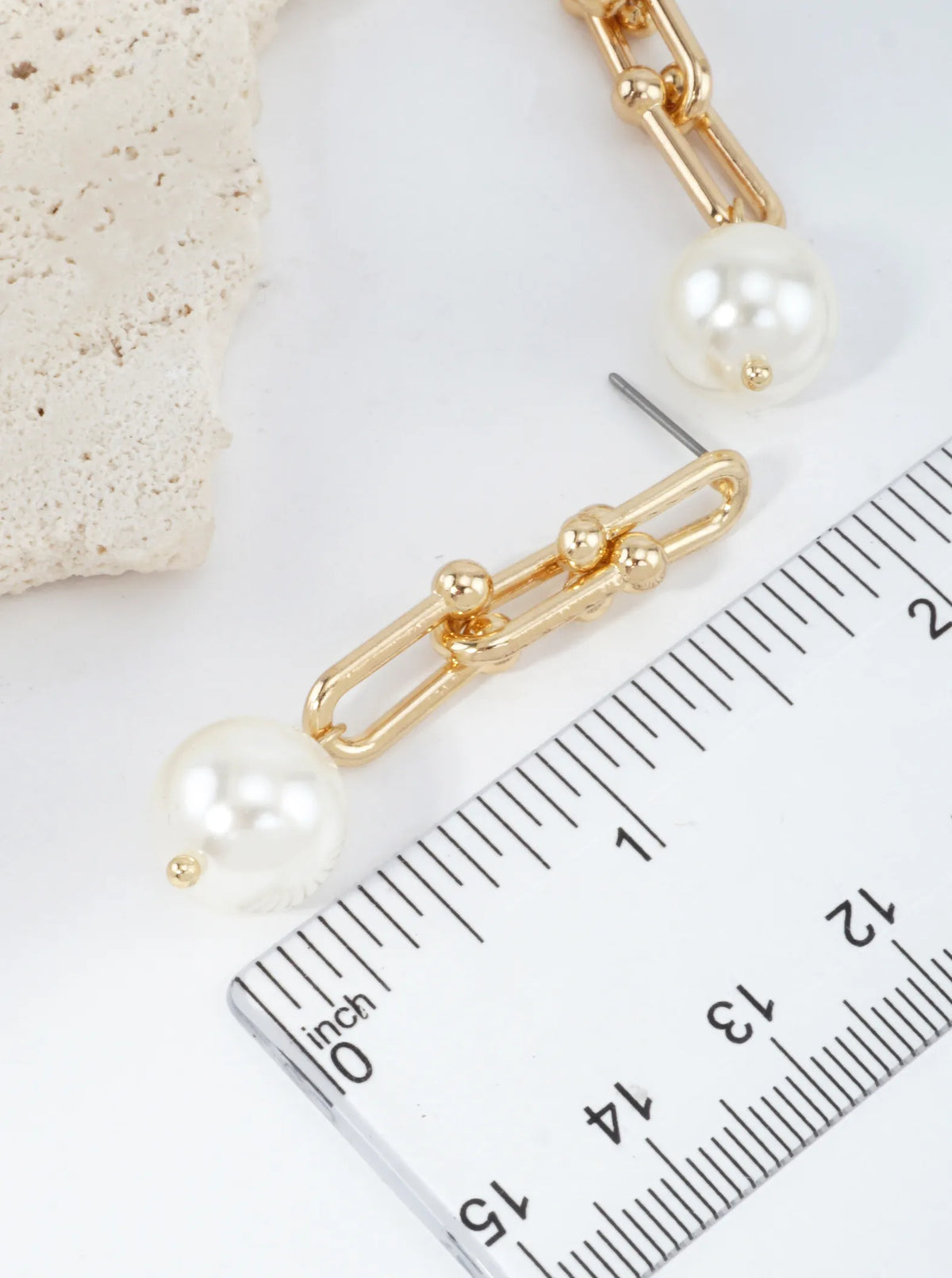Paperclip Chain Pearl Earrings