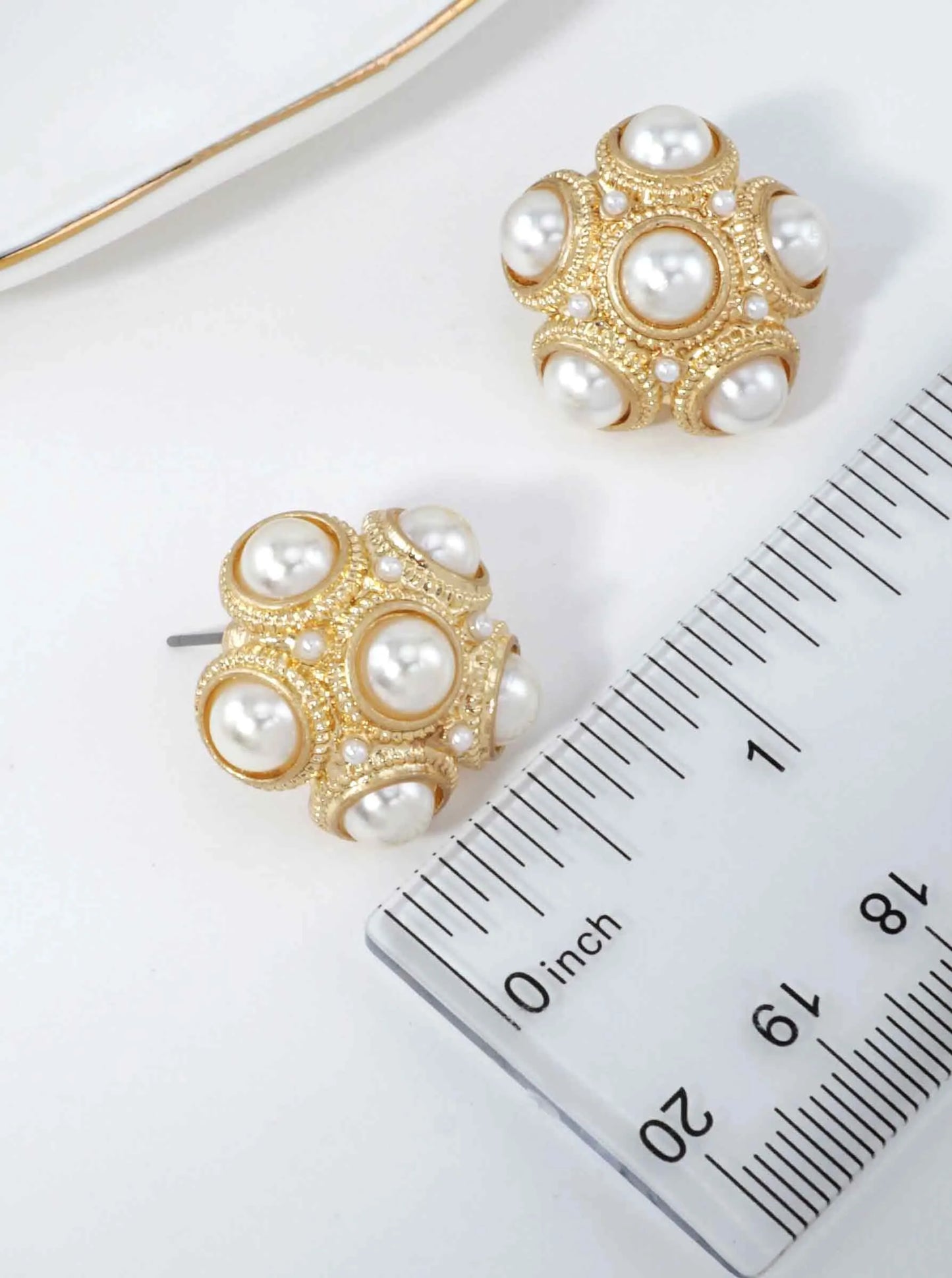 Pearl Cluster Stud Earrings