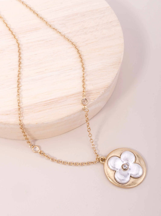 Embossed Flower Rhinestone Pendant Necklace