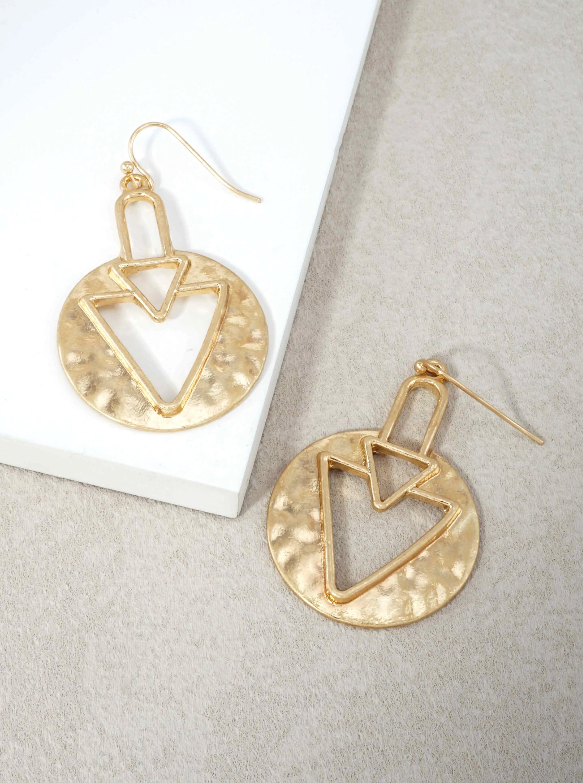 Hammered-Chevron-Geometric-Dangle-Earrings-149-SE1005-WG-0-ETL0NS03073026K1139.jpg