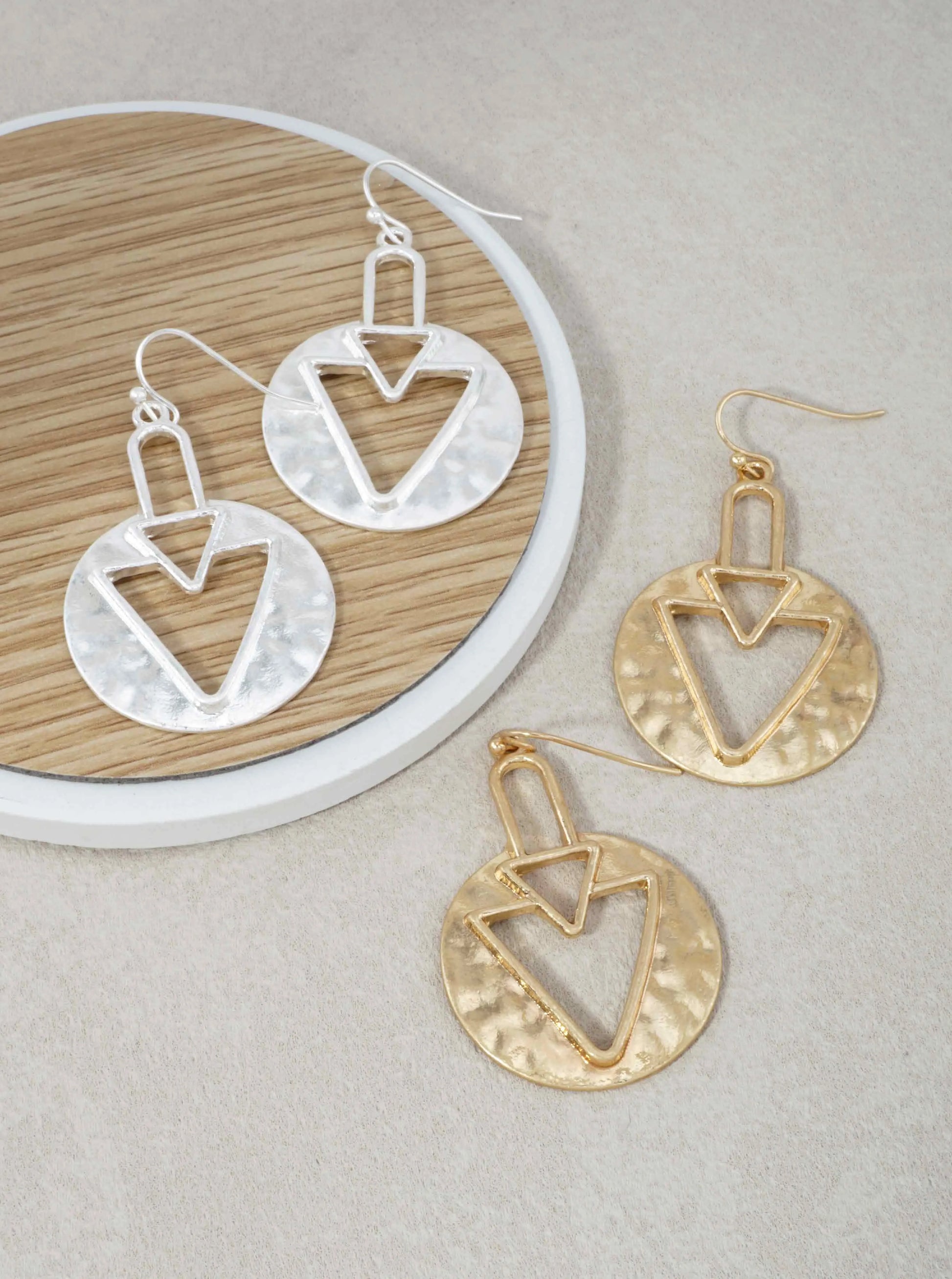 Hammered-Chevron-Geometric-Dangle-Earrings-149-SE1005-WG-1-0QA7KS03073026K1139.jpg