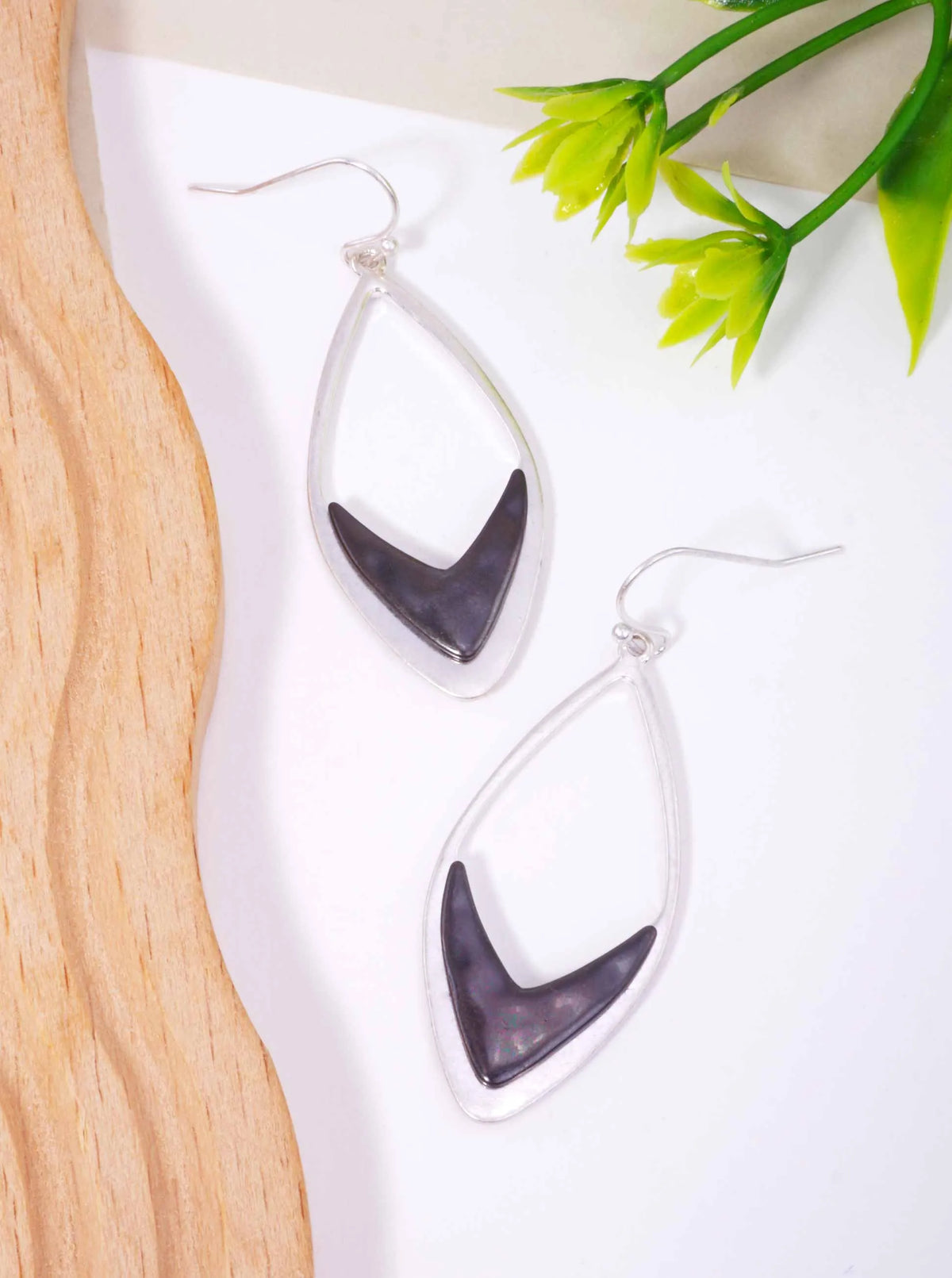 Hammered-Chevron-Marquise-Matte-Hook-Drop-Earrings-33-HE2407-WSHE-0-ZN6M6K14091526K1208.jpg