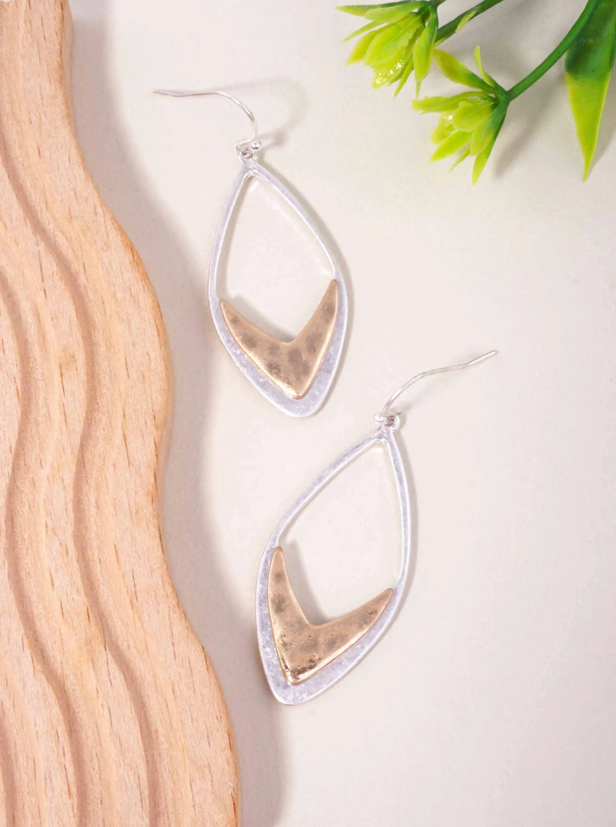 Hammered-Chevron-Marquise-Matte-Hook-Drop-Earrings-33-HE2407-WSWG-0-VTLWNT14091526K1208.jpg