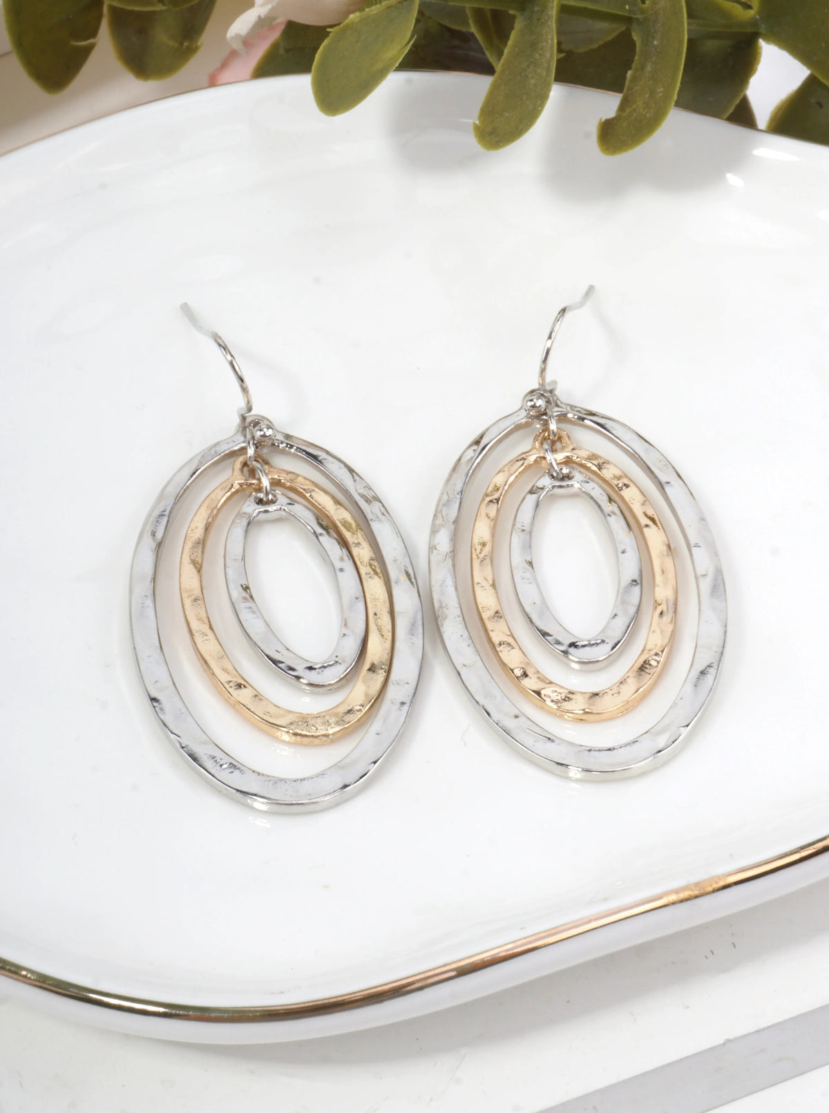Hammered Concentric Oval Drop Earrings - Rhodium Gold