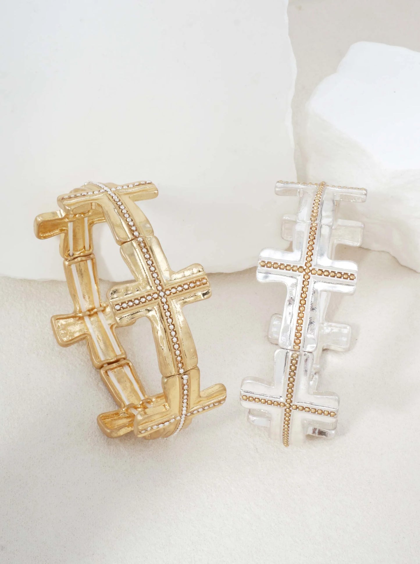 Hammered-Cross-Religious-Stretch-Bracelet-33-HB2030-WGWS-1-HMPZ1807075826K0513.jpg