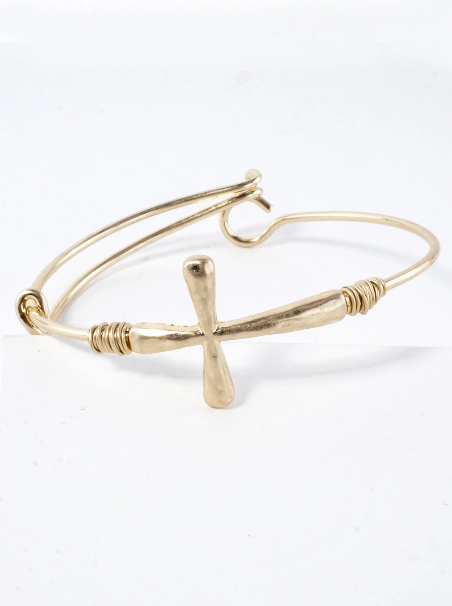 Hammered Cross Sideways Wired Cuff Hinge Bracelet