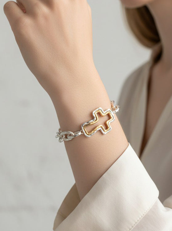 Hammered Cross Stretch Bracelet