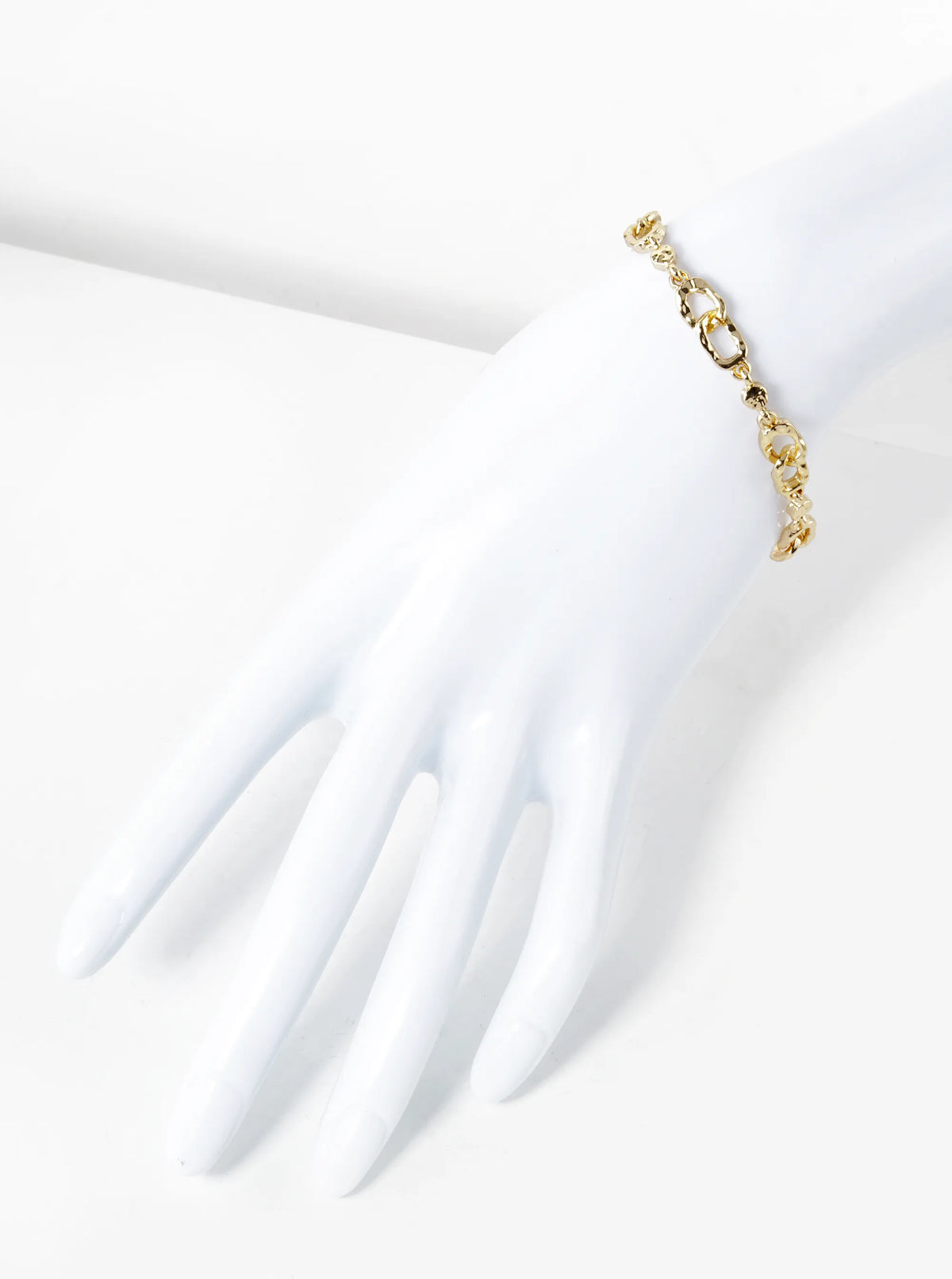 Hammered Metal Chain Bracelet