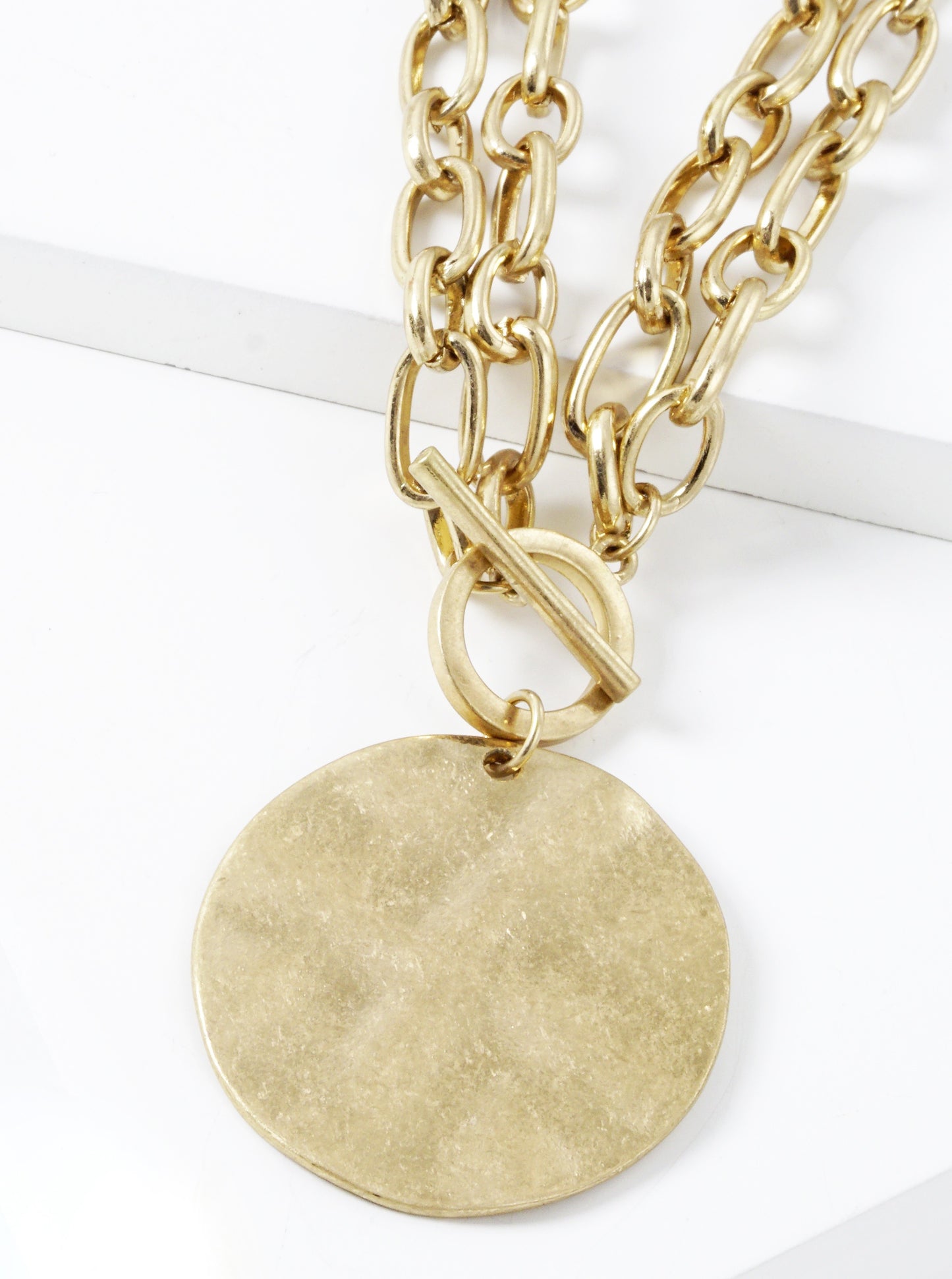 Hammered Metal Disc Pendant Toggle Closure Set With Earrings Chunky Chain Necklace
