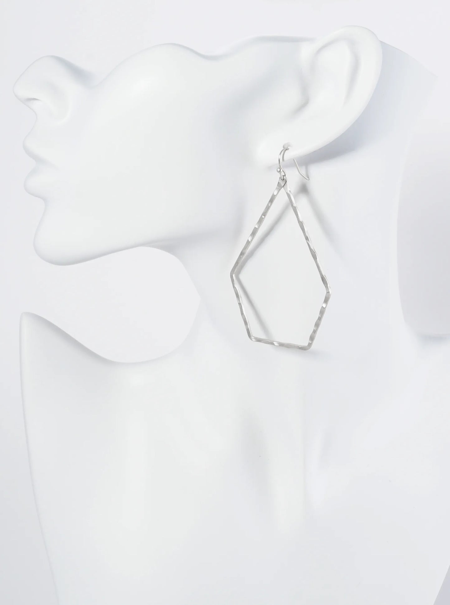Hammered-Metal-Long-Pentagon-Drop-Dangle-Earrings-141-73918-MS-1-TK81T305080226K0253.jpg