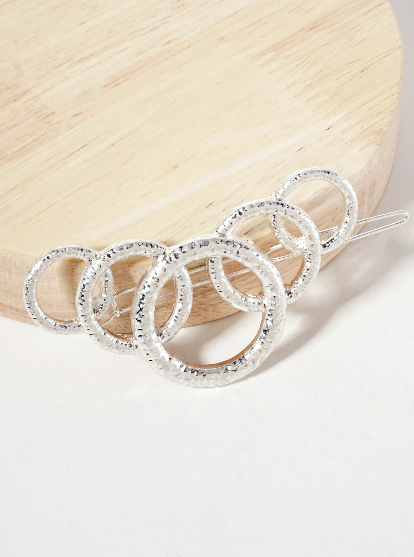 Hammered-Texture Graduated Overlapping Circles Metal Casting Hair-Pin