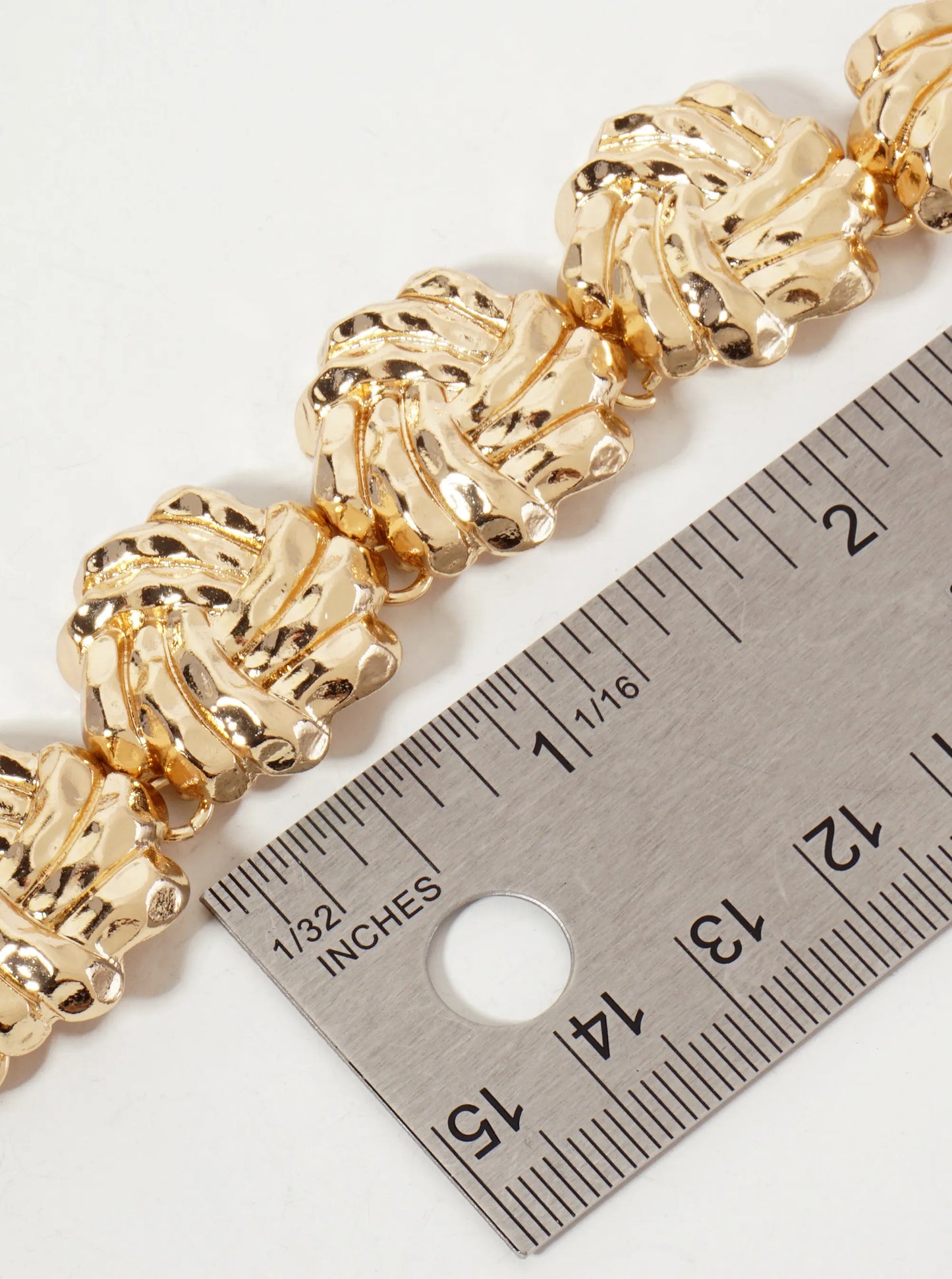 Hammered-Texture Knot Design Vintage Chain 17-inch Necklace With Toggle-Closure