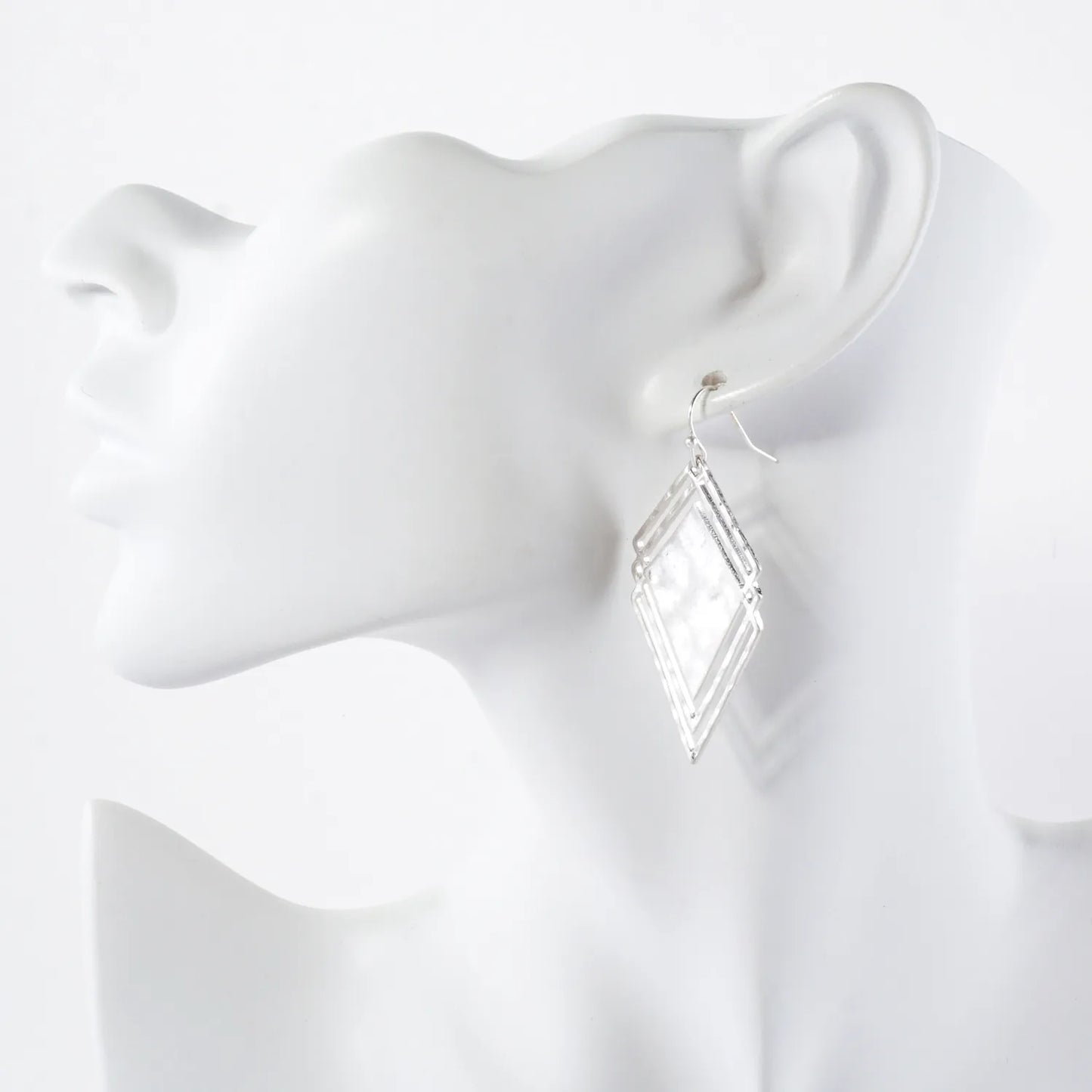 Hammered-Texture Overlapping Diamond Shape Geometric Dangle Drop Earrings