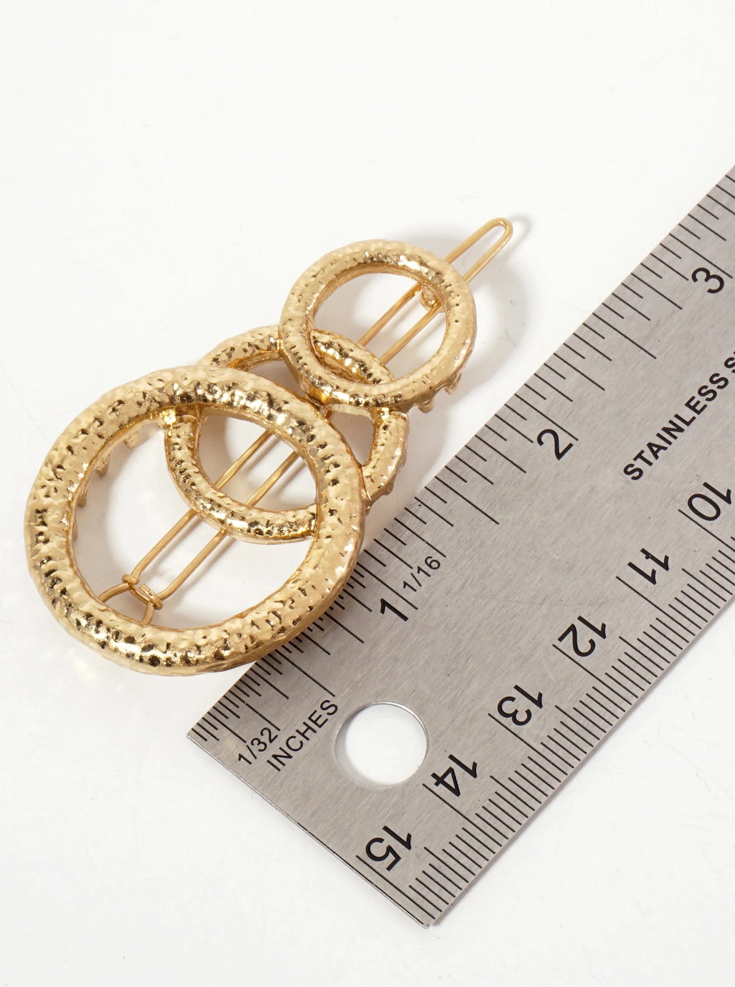 Hammered-Texture Three Overlapping Circles Metal Casting Hair-Pin