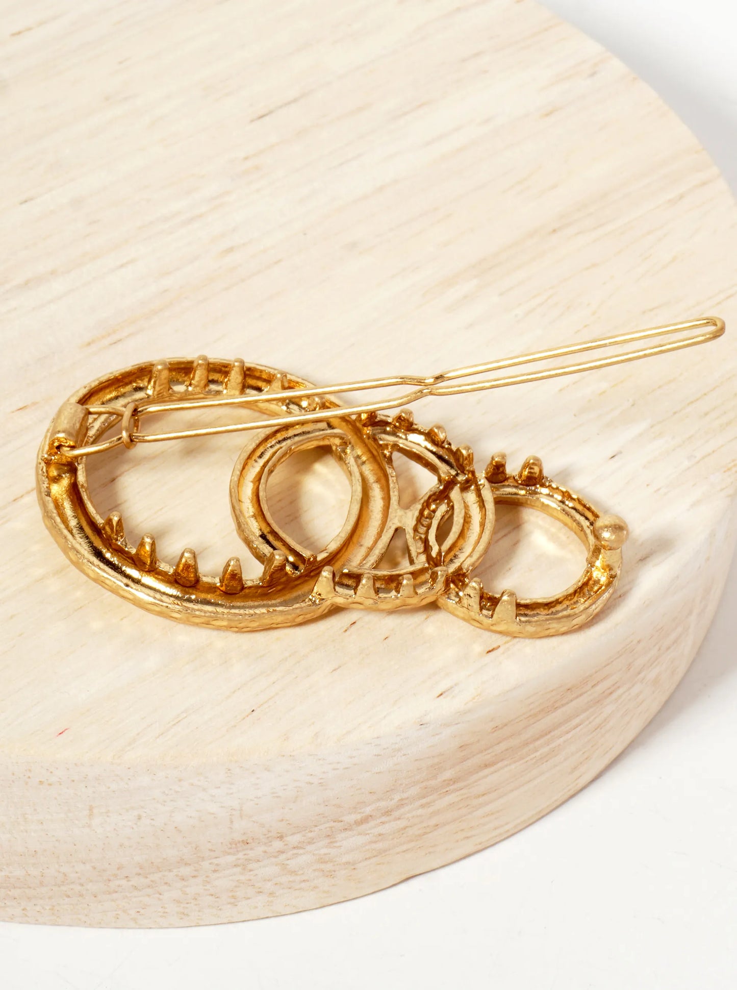 Hammered-Texture Three Overlapping Circles Metal Casting Hair-Pin