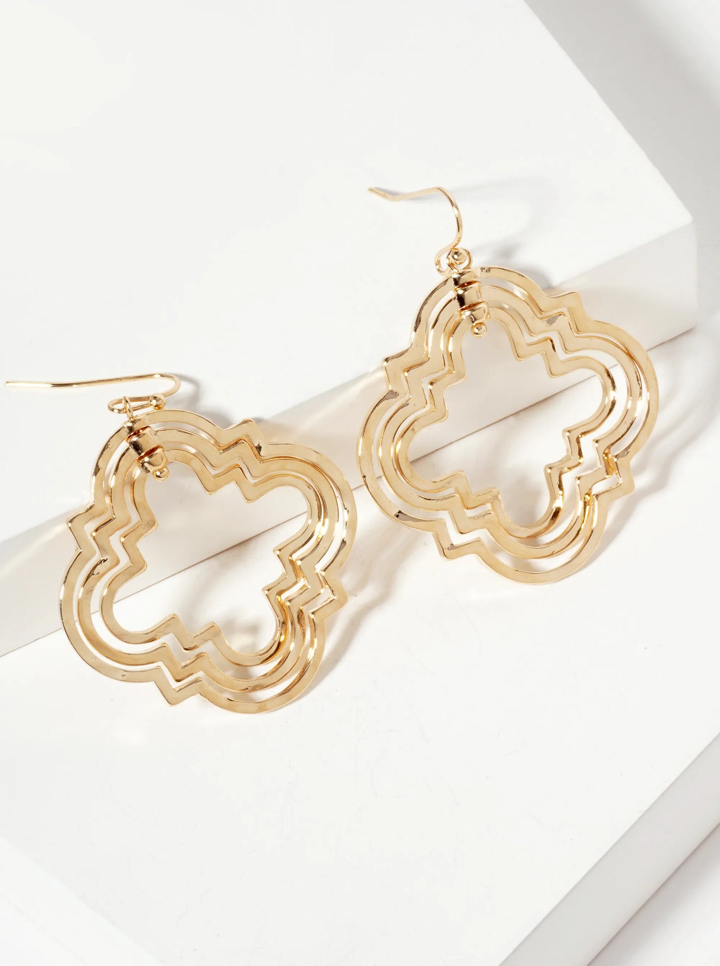 Hammered-Texture Three Overlapping Quatrefoil Drop Dangle Earrings