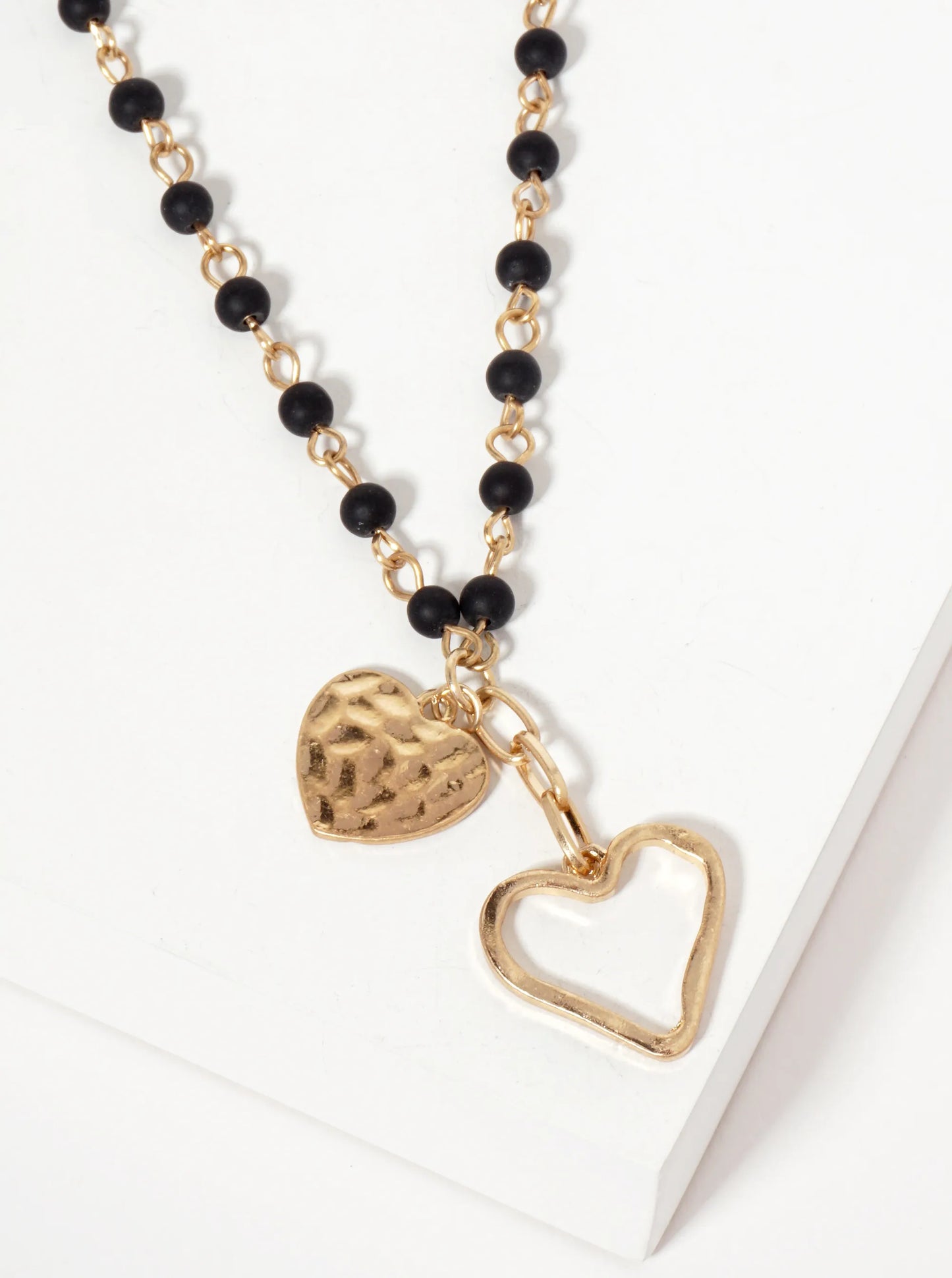 Hammered-Texture And Cutout Hearts Pendant Semi-Precious-Natural-Stone Chain Necklace