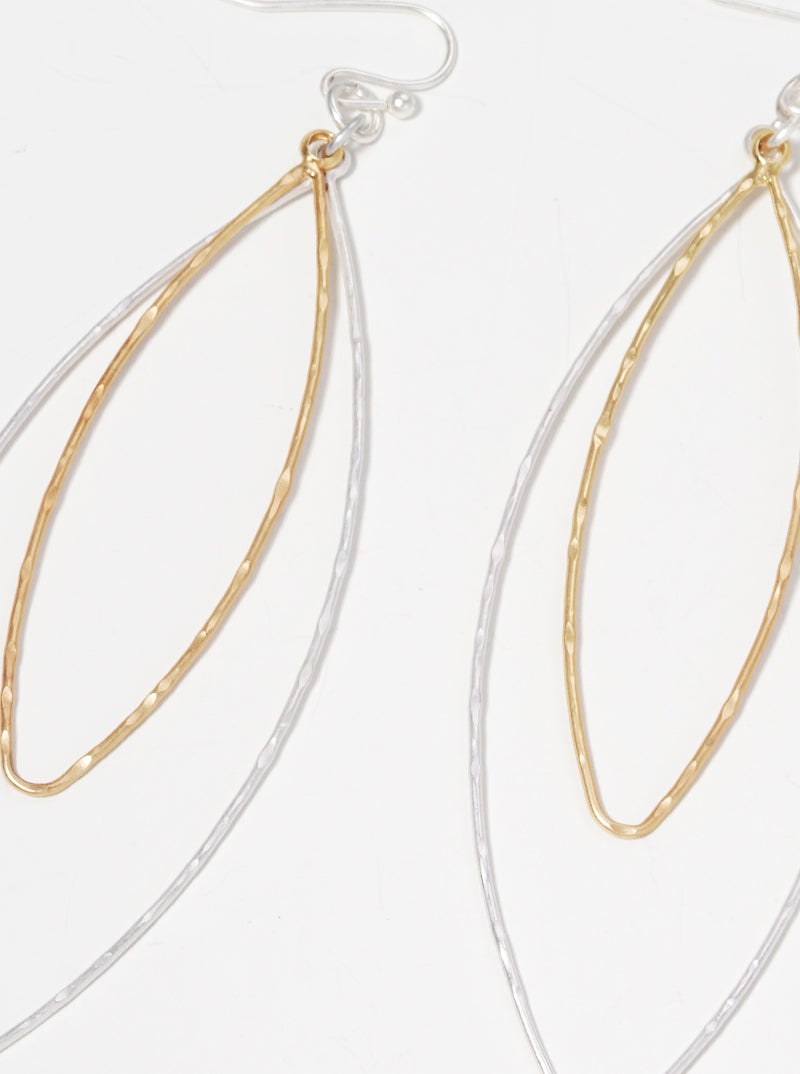 Hammered Pointy Oval Shaped Dangle Metal Earrings